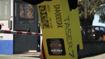 GTA5 真实电击枪 MOD：Taser 7 (带炫酷激光指示)