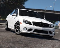 【GTA5载具】2011款梅赛德斯-奔驰C63 AMG (W204)：性能与豪华的完美结合